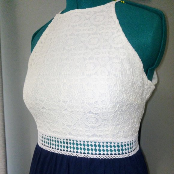 Papaya Two-Toned Textured Maxi Dress Sz L - Picture 2 of 16